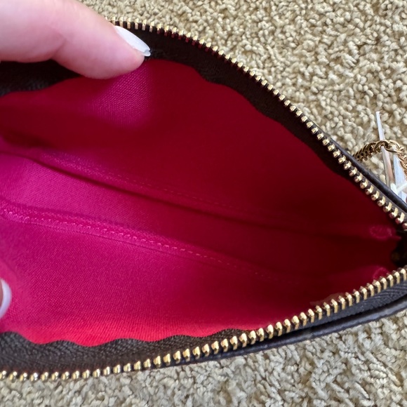 Authentic 💯 Louis Vuitton Mini Pochette - Picture 10 of 10
